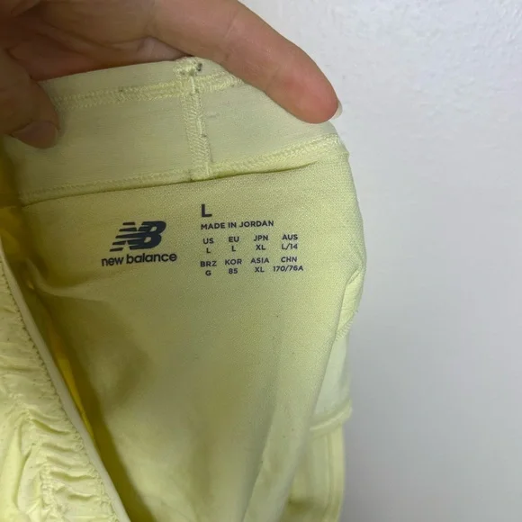 NEW BALANCE Womens L Activewear Running RC Seamless 3 Inch Breathable Shorts - Picture 7 of 8